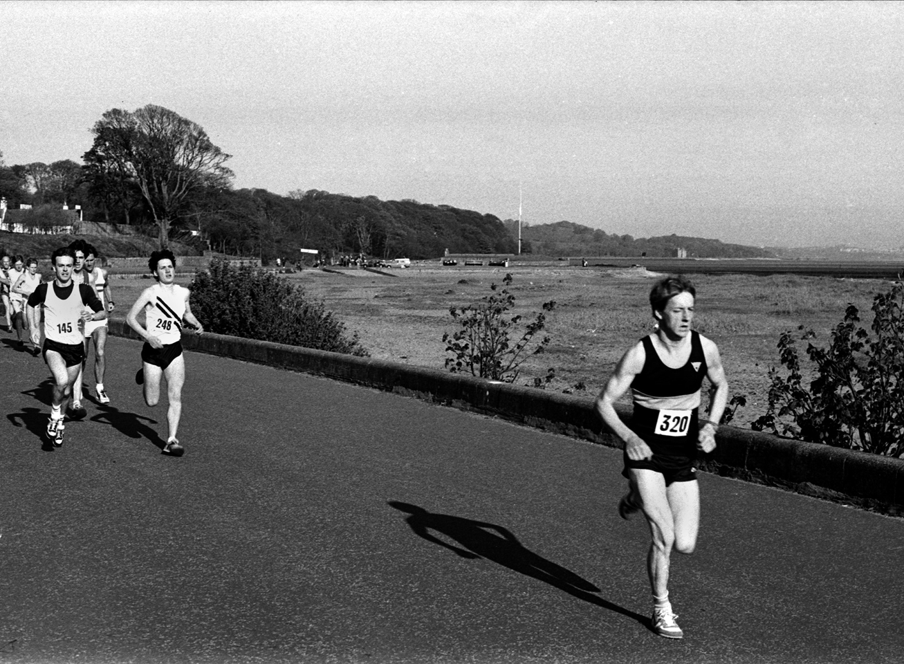 Peter Faulds (FVH) Cramond 5 miler 1983