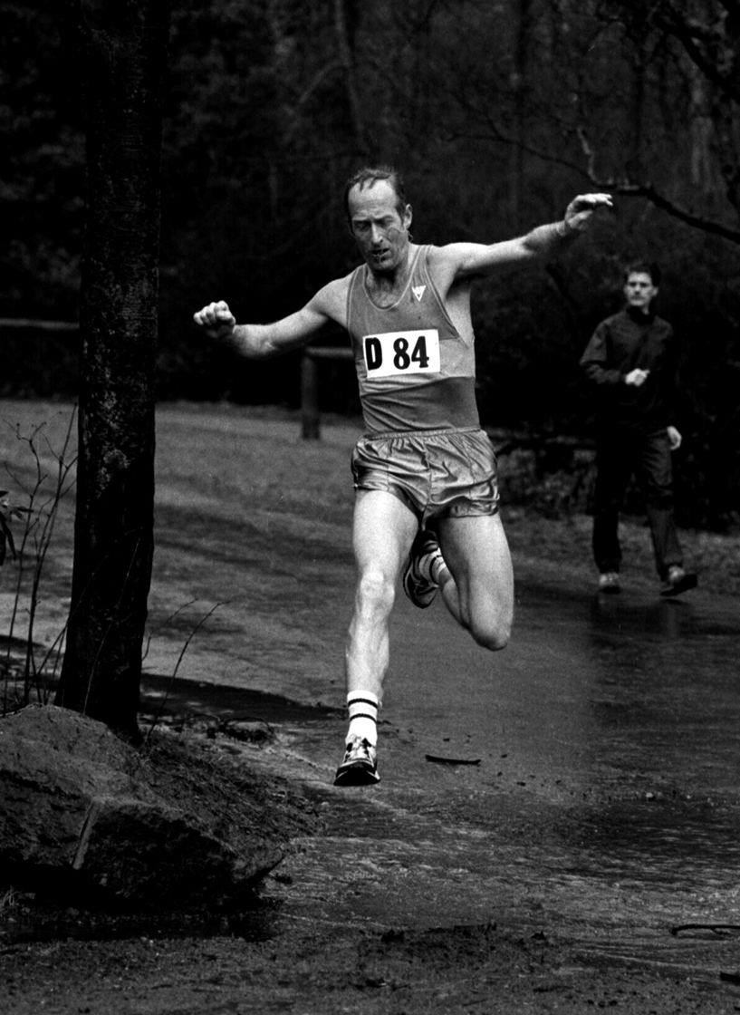 Brian Carty (SH), 6 stage relay, 1985