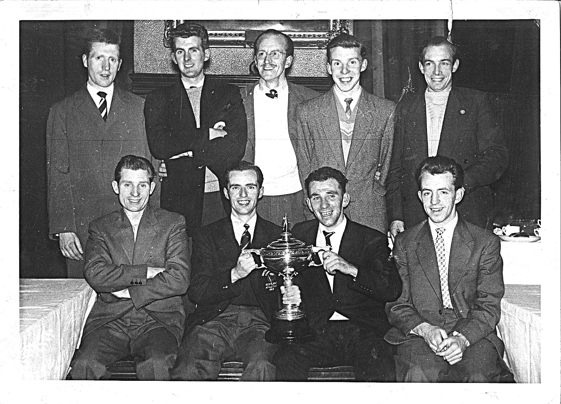 bellahouston-harriers-now-edinburgh-to-glasgow-relay-winners-1958